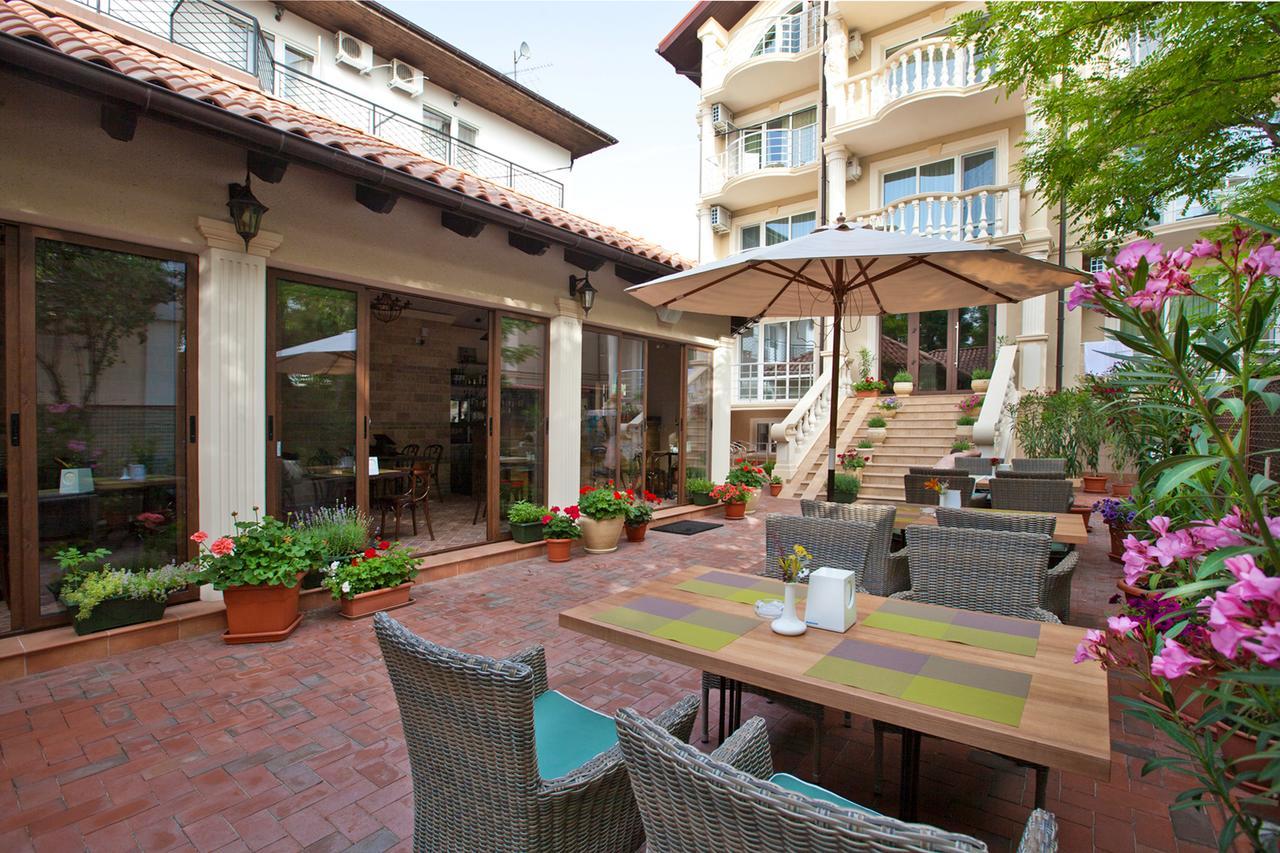 Pharaon De Lux Hotel Zatoka Exterior foto