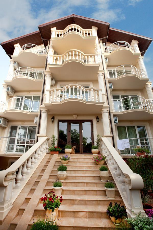 Pharaon De Lux Hotel Zatoka Exterior foto