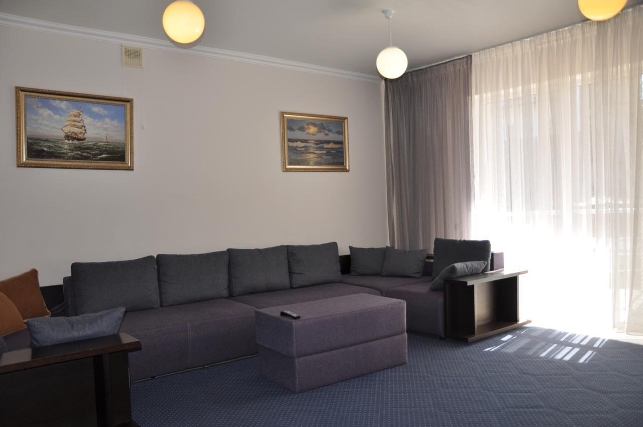 Pharaon De Lux Hotel Zatoka Exterior foto